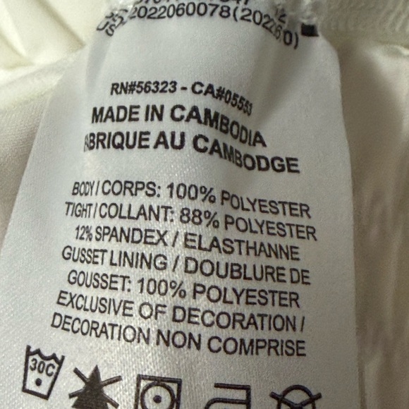 🆕 Nike One Women's Dri-FIT Ultra High-Waisted Skort Size XS - Picture 11 of 14